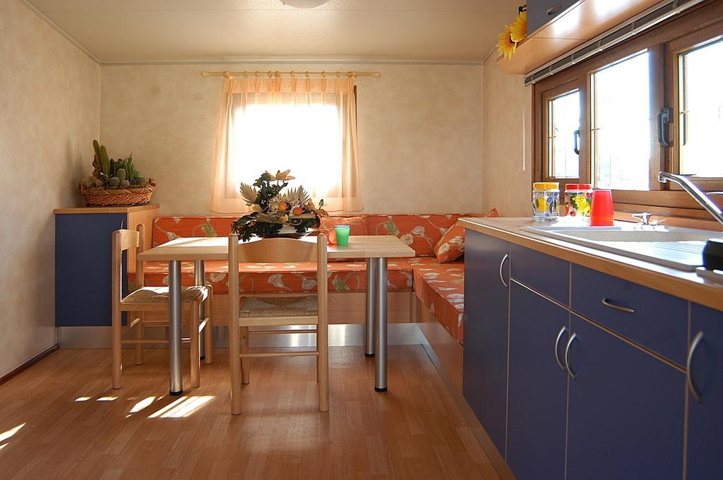 Acquaviva Village Camping Portoferraio Værelse billede