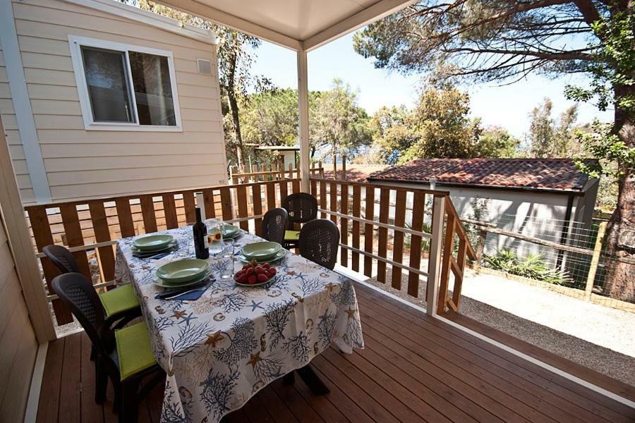 Acquaviva Village Camping Portoferraio Eksteriør billede