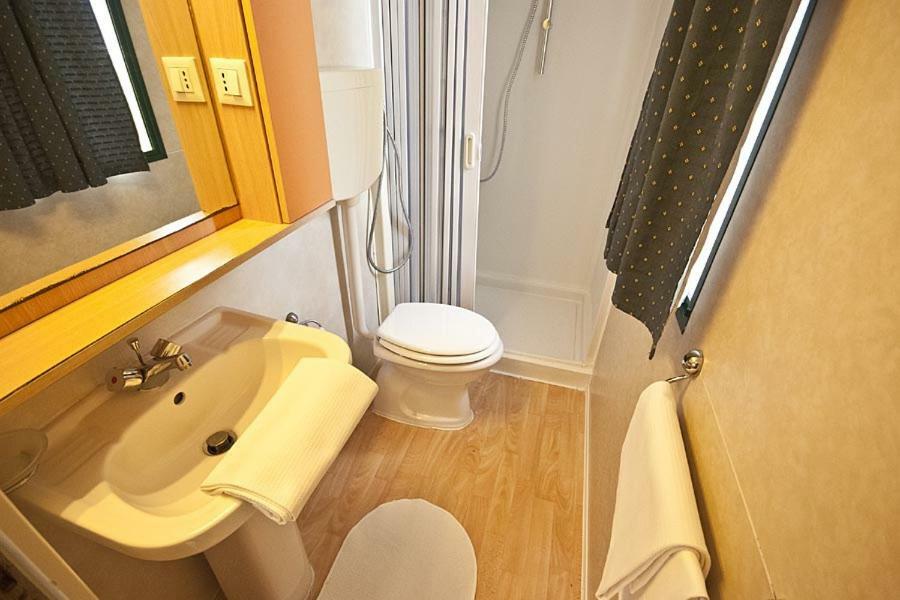 Acquaviva Village Camping Portoferraio Eksteriør billede