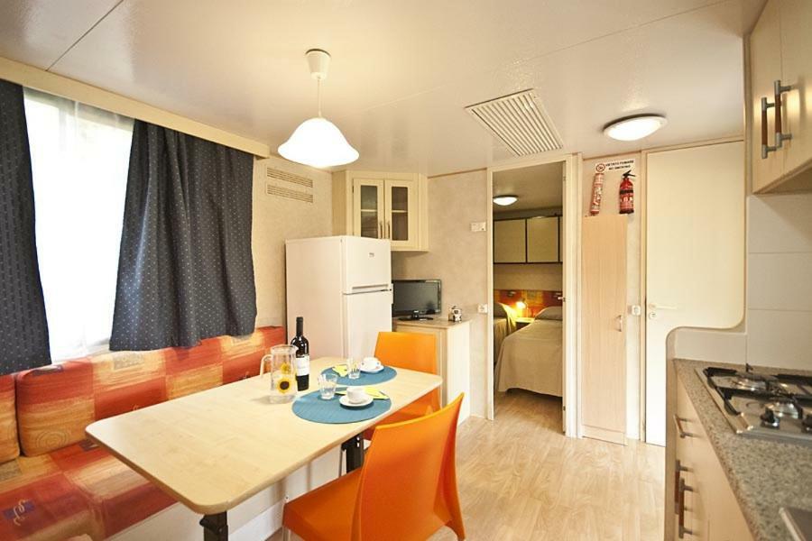 Acquaviva Village Camping Portoferraio Eksteriør billede