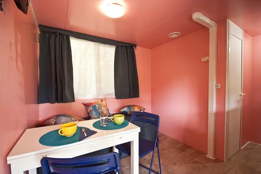 Acquaviva Village Camping Portoferraio Eksteriør billede